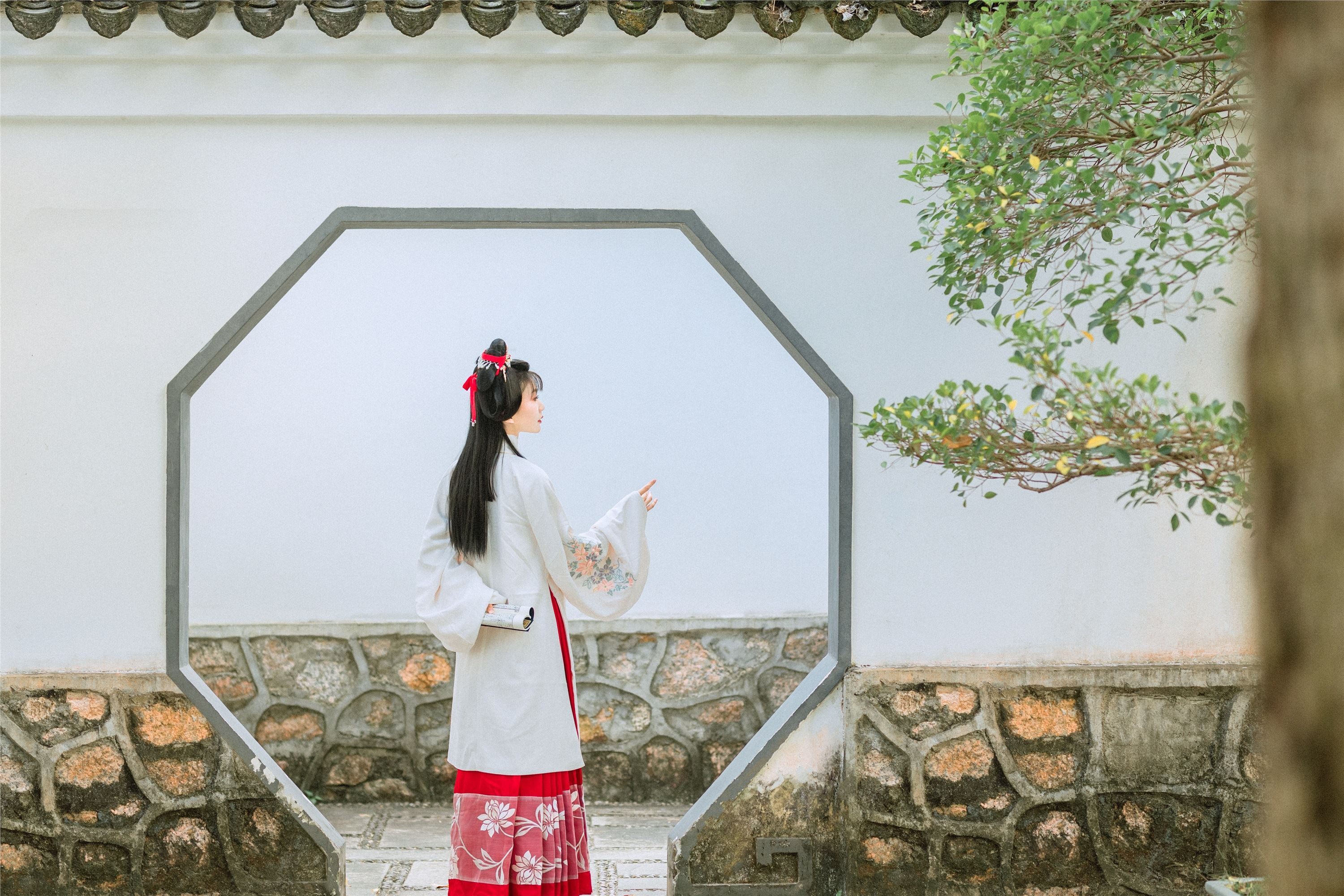 YITUYU艺图语 2021.09.04 绿意 兔小白